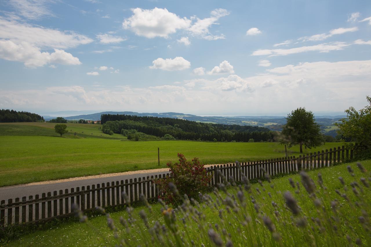 Berggasthof Hoechsten Illmensee Екстериор снимка