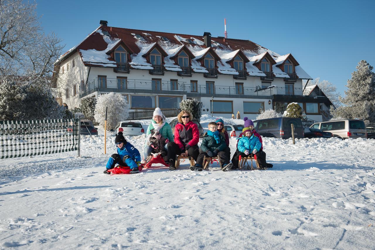 Berggasthof Hoechsten Illmensee Екстериор снимка